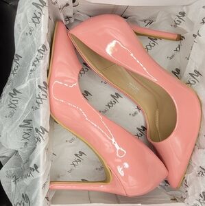 Mixx Shuz Elegant Pink High Heels Size 8.5